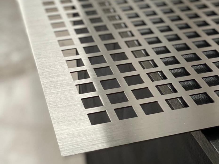 Решетка металлическая Furnitek fg-30006