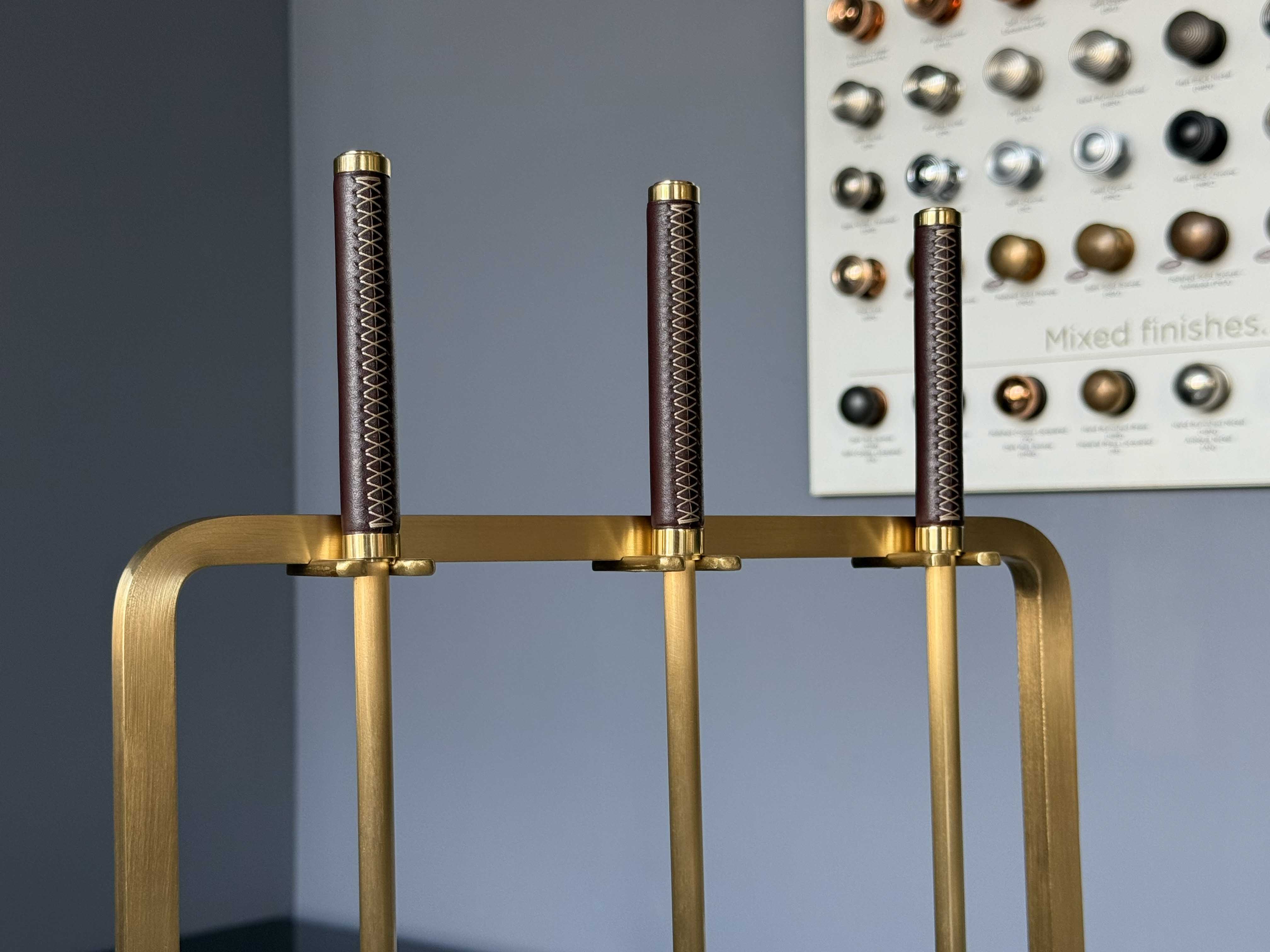 Каминный набор FURNITEK FG-05029 матовая латунь