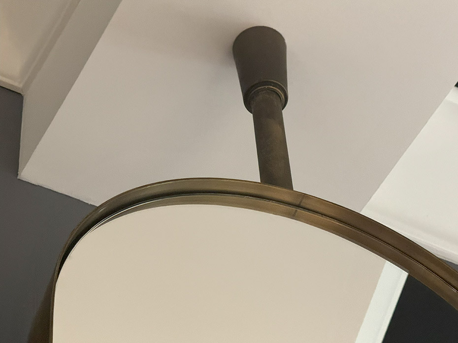 Латунная стойка с зеркалом поворотная FURNITEK FG-002026 матовая бронза