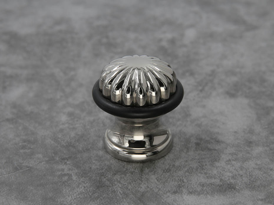 Ограничитель двери Enrico Cassina C52000 полированный никель