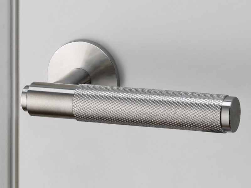 Дверная ручка на розетке Buster & Punch UK-LH-U-38-ST матовый хром