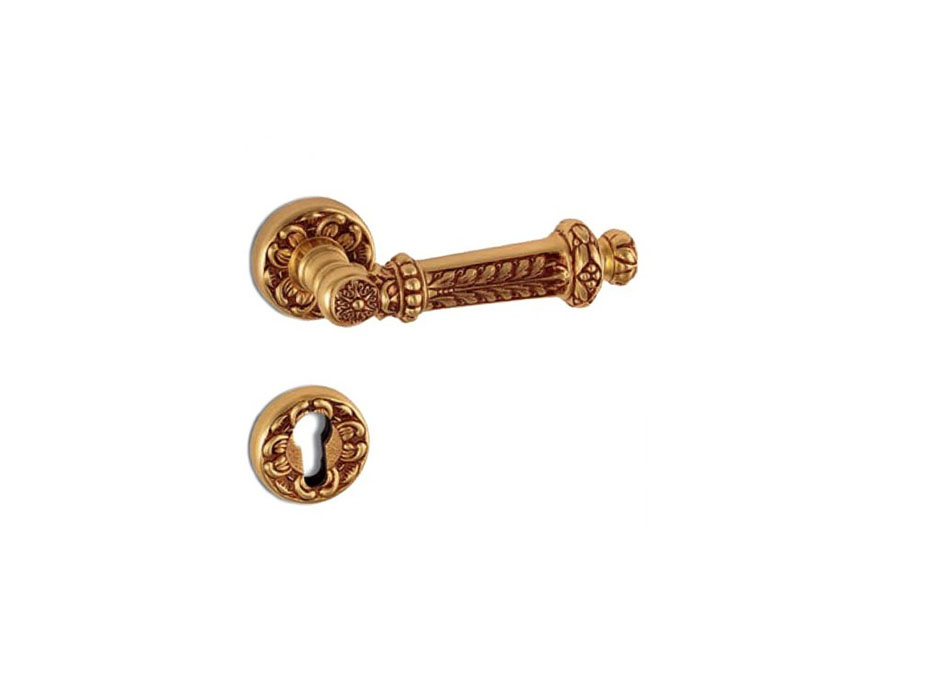 Дверная ручка на розетке Salice Paolo CADICE CAPUA 3315 POV из латуни с патиной