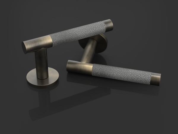 Дверная ручка на розетке Oliver Knights Balin античная латунь