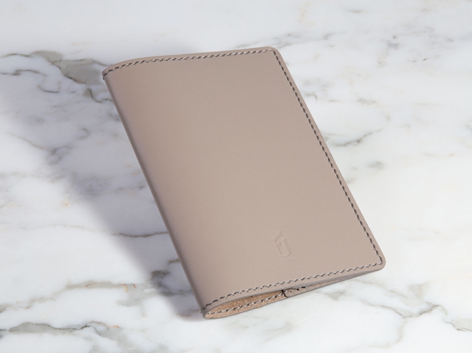 Подарочный набор аксессуаров из кожи FURNITEK FG-401