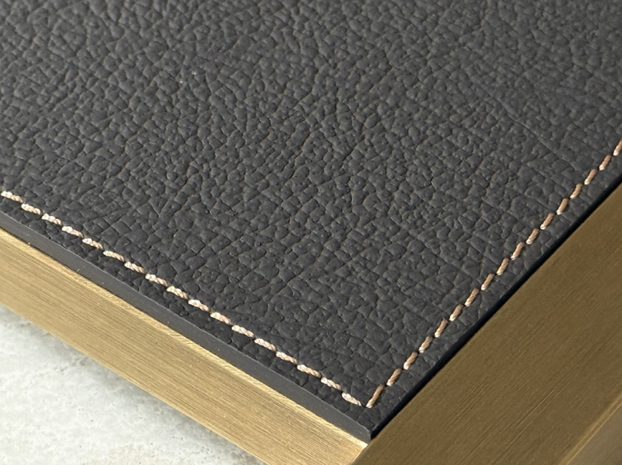 Напольная вешалка для одежды FURNITEK FG-094 из латуни и натуральной кожи античная латунь