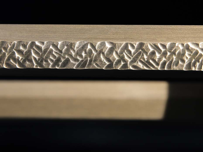 Стол кофейный из латуни диаметр столешницы 500 мм Furnitek FG-60