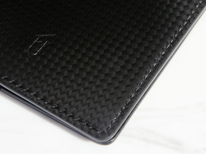 Обложка на паспорт FURNITEK модель FG-02020 из натуральной кожи цвет черный карбон