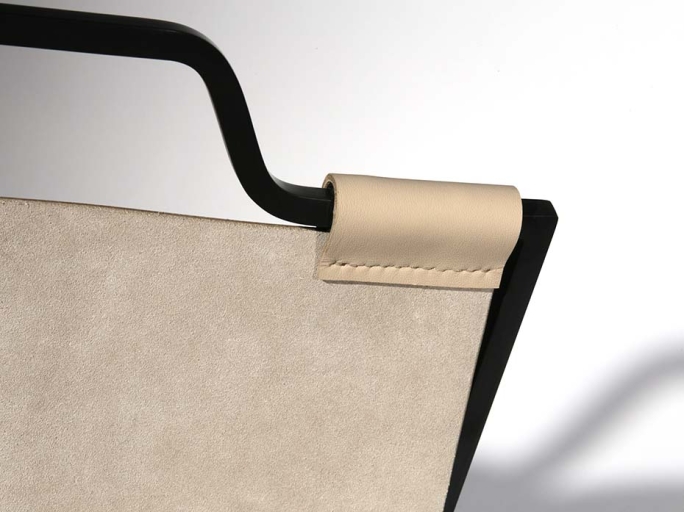 Дровница с кожаной вставкой FG-12046 чернёная полированная латунь