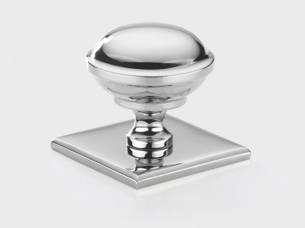 Мебельная ручка-кнопка Armac Martin Queslett полированный хром