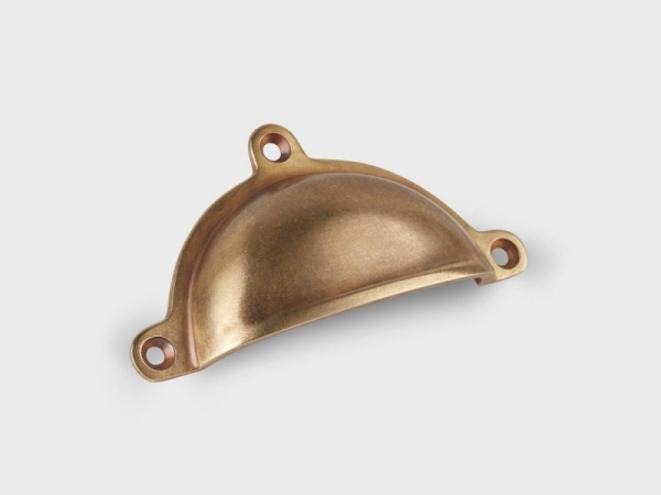 Мебельная ручка-ракушка Armac Martin Cotswold (drawer) античная латунь